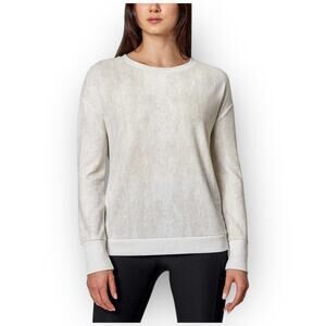 NWT Mondetta Women’s Lightweight Printed Sweatshirt – Size M – Oyster Mushroom